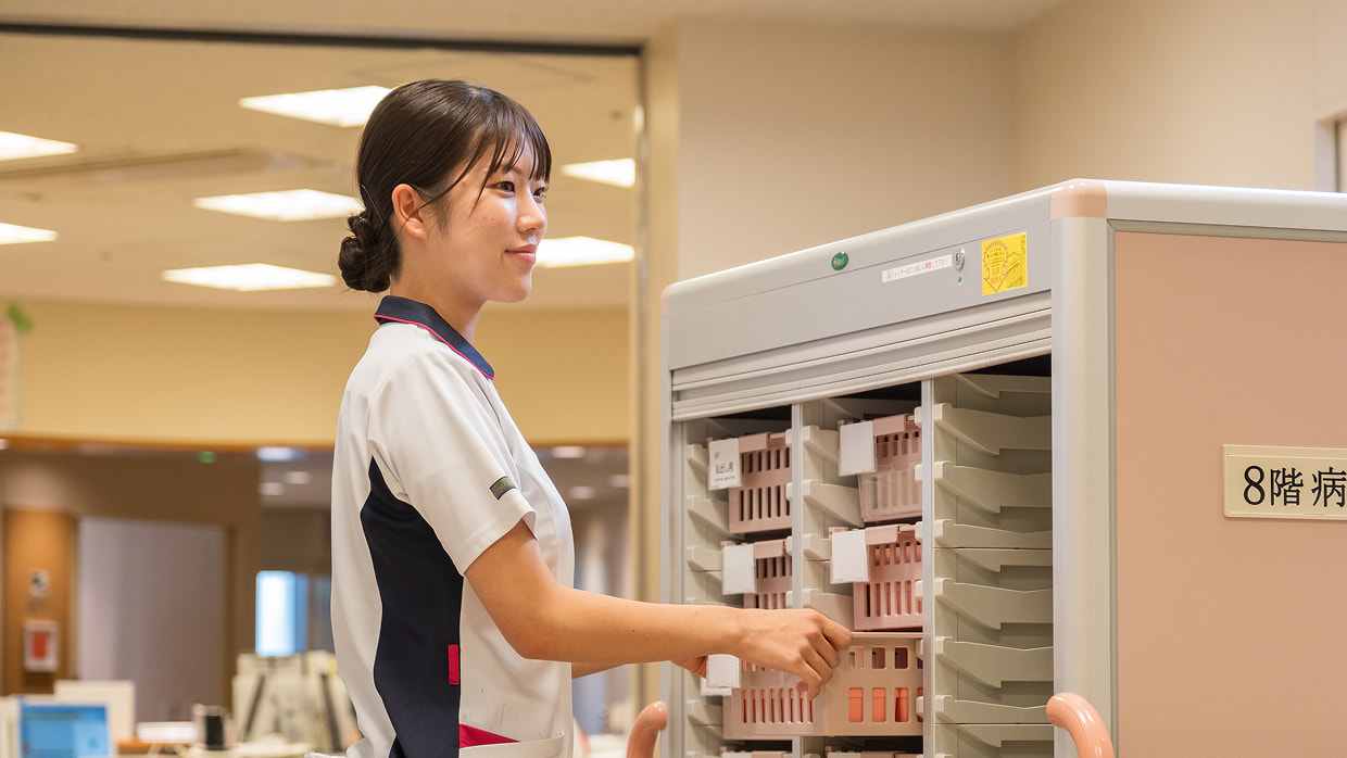 写真：井上さんの勤務の様子